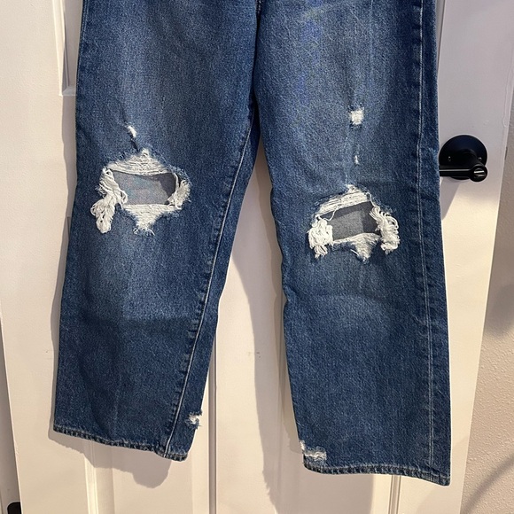 Levi’s Ribcage Straight Ankle Jeans - Picture 4 of 4